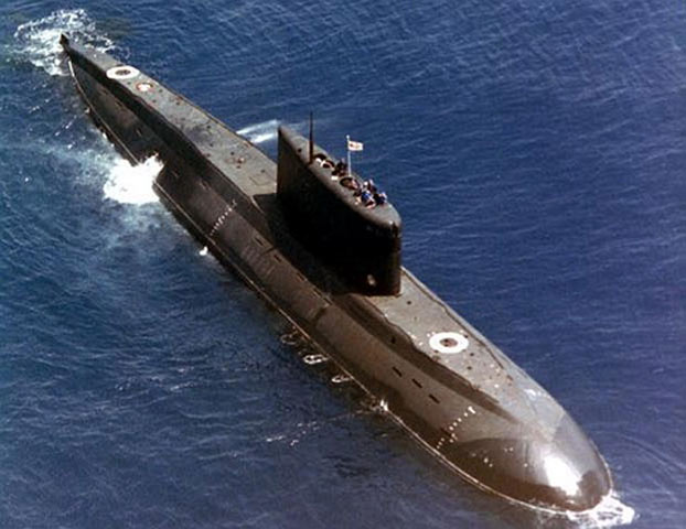  Theo nguồn tin từ nhà máy đóng tàu cho biết đây là chiếc tàu ngầm Kilo 636 đầu tiên được hạ thủy   trong tổng 6 tàu mà nhà máy Admiralty đang đóng cho một khách hàng nước ngoài. 