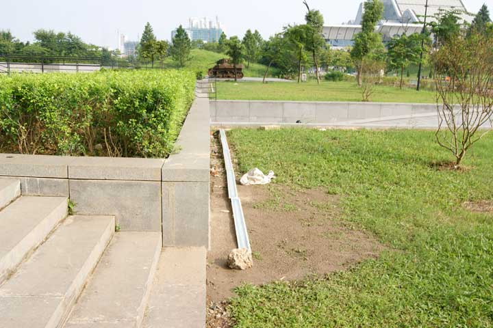 Công trình Bảo tàng Hà Nội vẫn còn thời hạn bảo hành hơn 1 năm, những vị trí hư hỏng sẽ do đơn vị thi công chịu hoàn toàn trách nhiệm.