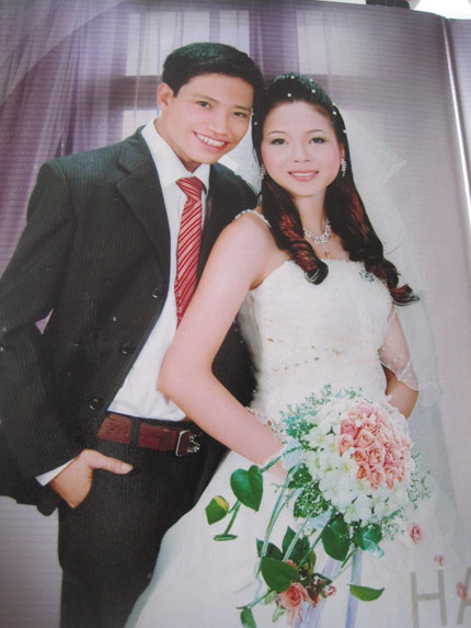 Ảnh cưới của vợ chồng anh Tú chị Thu