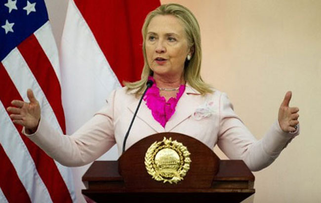 Ngày 3/9, tại Indonesia, Ngoại trưởng Mỹ Hillary Clinton nhắc lại quan điểm cho rằng Mỹ 