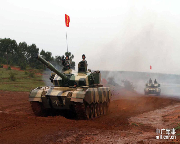 Type 96 được cho là có bộ cảm biến hiện đại đầy đủ nhất. Động cơ diesel 1.000hp cho phép xe tăng di chuyển với tốc độ tối đa 45 km/h. 