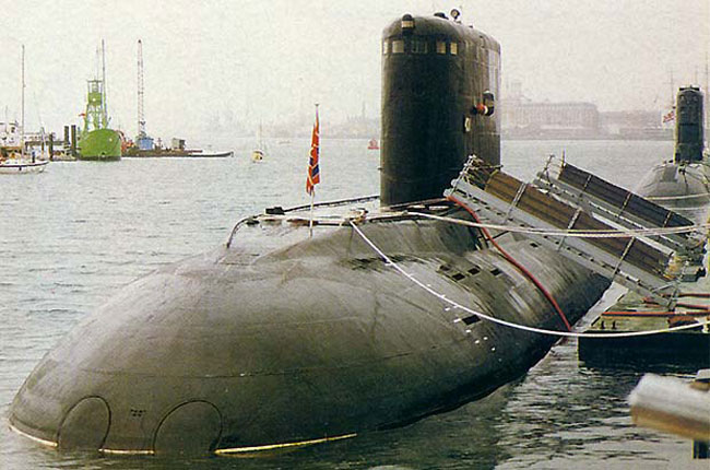Bộ trưởng Quốc phòng Phùng Quang Thanh cho biết, phấn đấu trong 5 - 6 năm tới, Việt Nam sẽ có một lữ đoàn tàu ngầm hiện đại với 6 tàu ngầm lớp Kilo 636. Tuy nhiên, việc 