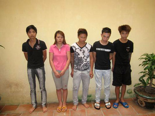 Nguyễn Thị Nguyệt cùng đồng bọn tham gia bắt giữ người trái pháp luật