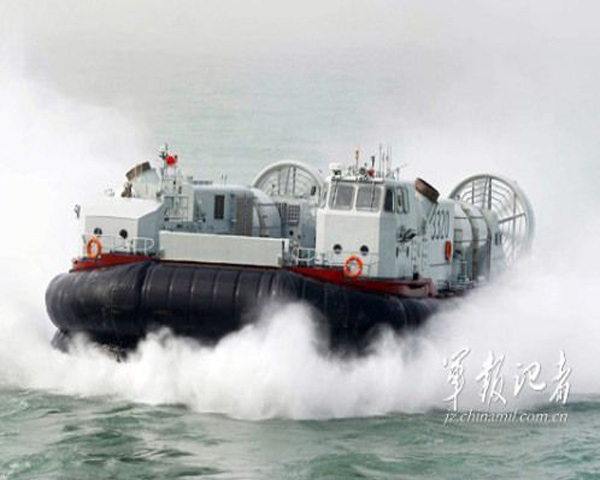 Theo trang Strategypage.com dẫn đánh giá của Cục Tình báo hải quân Mỹ cho rằng hải quân Trung Quốc chỉ có thể mạnh hơn nếu Bắc Kinh thường xuyên “nhúng nước” các đội tàu của mình. 