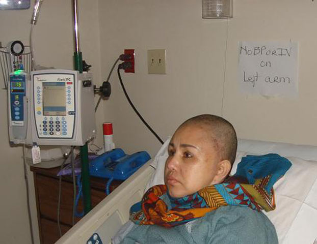 Tháng 3/2012, ông Trần Văn Trí, chồng đại gia Diệu Hiền công bố hình ảnh bà Hiền điều trị ung thư ở Mỹ. Trong ảnh, bà Hiền cạo trọc đầu, gương mặt xanh xao.
