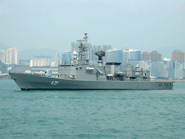Với cấu hình vũ khí như vậy của 4 tàu Giang Hồ, Thái Lan có lẽ không hài lòng lắm. Vì vậy,  rút kinh nghiệm từ sai lầm này, năm 1995 khi ký hợp đồng đóng 2 tàu Giang Hồ Type 25T, Thái Lan chỉ để Trung Quốc đóng thân tàu, toàn bộ hệ thống vũ khí và điện tử sẽ dùng của phương Tây.
