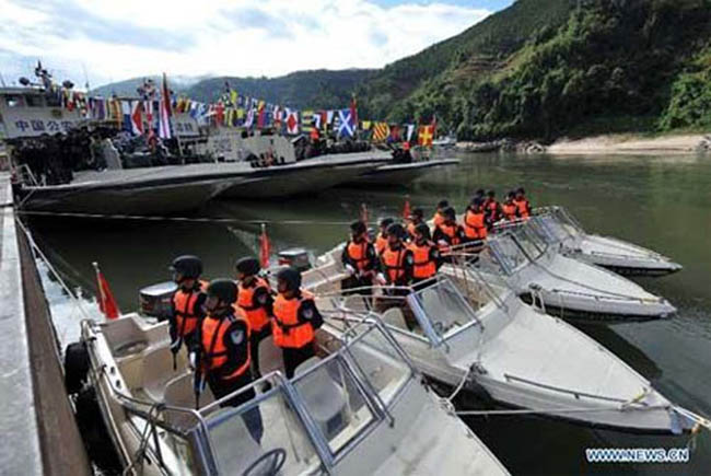 Theo một sĩ quan cảnh sát phụ trách lực lượng tuần tra biên phòng tỉnh Vân Nam của Trung Quốc, trong đợt tuần tra chung kéo dài 6 ngày này, các tàu của Trung Quốc và Lào sẽ tuần tra dọc tuyến sông do Lào quản lý để kiểm tra các tàu thuyền. 