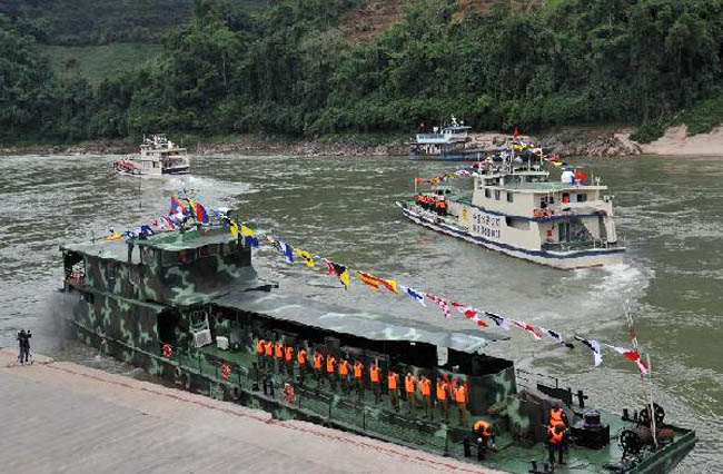 Theo Tân Hoa xã, hoạt động vận tải đường sông của Trung Quốc trên sông Mekong bị ảnh hưởng nặng nề sau vụ cướp, và các cuộc tuần tra chung của lực lượng cảnh sát các nước nêu trên đã giúp cải thiện tình trạng này. 