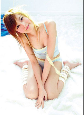 Hai năm sau khi chuyển giới, cô tham dự cuộc thi Miss Tiffany được tổ chức tại Pattaya và giành được thành công vang dội tại cuộc thi này.