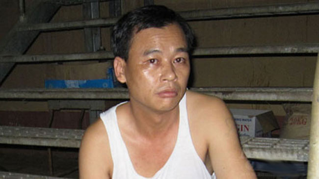 Lò nấu cao do Đặng Văn Quang (SN 1966), trú tại huyện Ba Vì (Hà Nội) điều hành. Anh này cho biết thường xuyên tổ chức nấu cao ngựa và cao mèo.