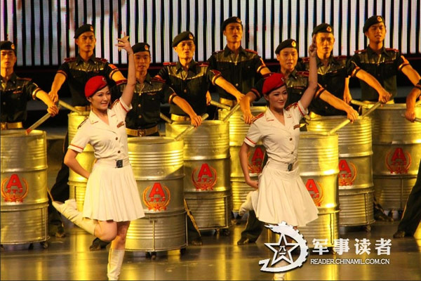 Hiện nay số lượng nữ quân nhân được biên chế trong lực lượng quân đội Trung Quốc đang ngày một nhiều hơn, đã xuất hiện rất nhiều người đẹp trong quân đội nước này...