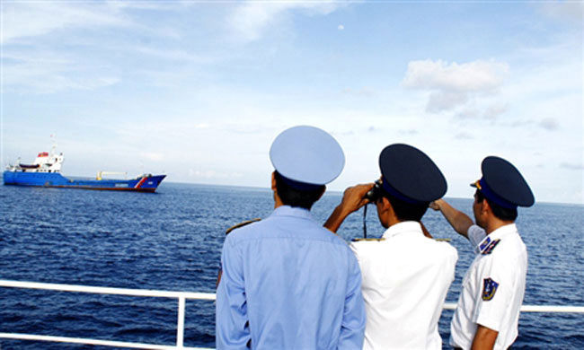Trong vai trò bảo vệ chủ quyền biển đảo tổ quốc, những năm qua cảnh sát biển đã thường   xuyên tiến hành chuyến tuần tra kiểm soát trên vùng biển Việt Nam, kiên quyết xử lý các hành động   vi phạm chủ quyền của tàu nước ngoài. 