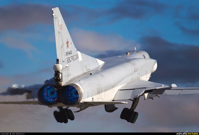 Tuy nhiên, đến năm 2012, chức năng chống tàu của các máy bay Tu-22M3 hầu như không được sử dụng. Lần tập trận trên biển gần nhất vào năm 1989. 