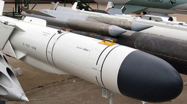 Hiện nay, trong biên chế Hải quân có ba chủng loại tàu trang bị tên lửa Kh-35E Uran gồm: Gepard 3.9 (8 quả), tàu cao tốc tên lửa project 1241.8 (16 quả) và tàu cao tốc BSP-500 (8 quả). Theo các chuyên gia quân sự, Việt Nam có nhiều loại tên lửa trong trang bị quân đội nhưng tên lửa Kh-35 có lẽ là loại tên lửa hành trình đặc biệt nhất.