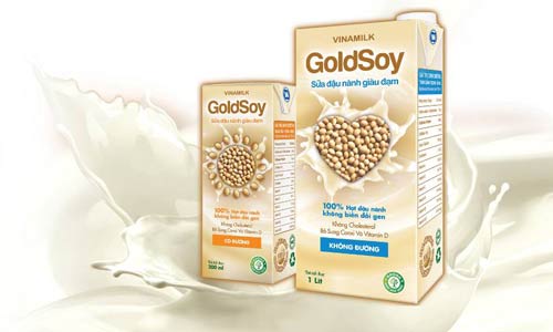 Sữa đậu nành giàu đạm GoldSoy được bổ sung thêm vitamin D và canxi