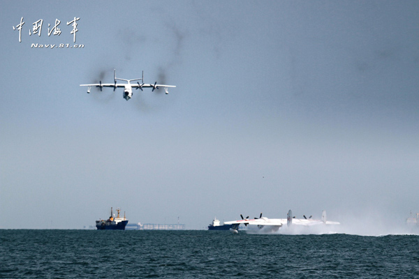 Hình ảnh thủy phi cơ Trung Quốc tấp nập diễn tập 