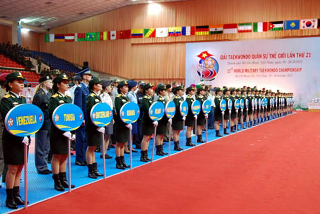 Giải Taekwondo quân sự thế giới lần thứ 21 thu hút 227 vận động viên, trong đó có 161 vận động viên nam và 66 vận động viên nữ thuộc 34 đoàn quân đội các nước thành viên Hội đồng Thể thao Quân sự thế giới (CISM). 