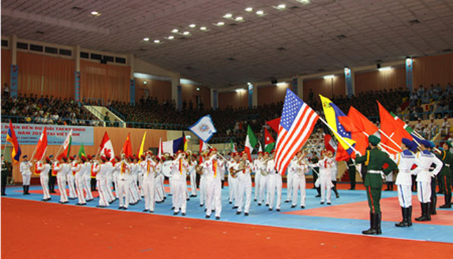 Giải đấu mở cửa tự do để người hâm mộ môn võ Taekwondo và quyền thuật thưởng thức trình độ chuyên môn của các võ sỹ hàng đầu thế giới.