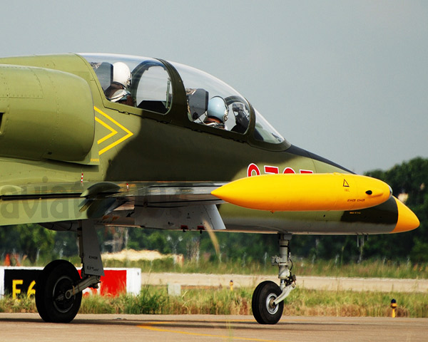 Aero L-39 Albatros là một chiếc máy bay huấn luyện đa tính năng được phát triển tại Tiệp Khắc để đáp ứng các yêu cầu cho loại 
