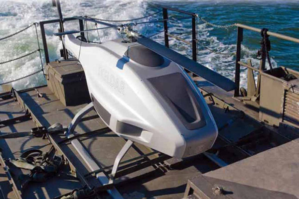 Theo đó, Skeldar sẽ được sử dụng động cơ nhiên liệu nặng, tự động hạ cánh trên tàu mà không cần sử dụng móc hạ cánh và hoạt động được trong điều kiện gió biển tới cấp 4.
