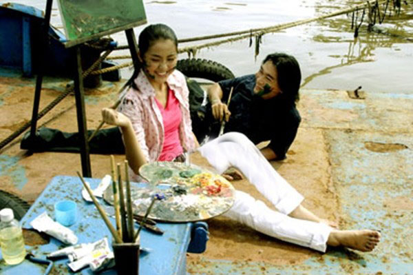 Ngay tại thời điểm Hương Phù Sa được phát sóng và cho đến tận bây giờ, khán giả yêu phim Việt đều nhớ như in nụ cười tươi sáng của Út Nhỏ, cùng những vui - buồn, yêu - hận... và thái độ sống đầy trách nhiệm của nhân vật này qua diễn xuất của Tăng Thanh Hà.