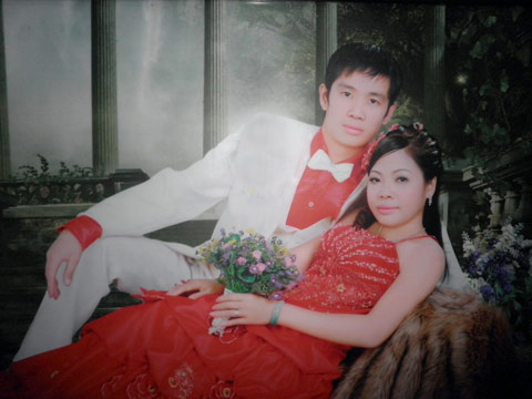 Vợ chồng anh Đỗ Quốc Đảo