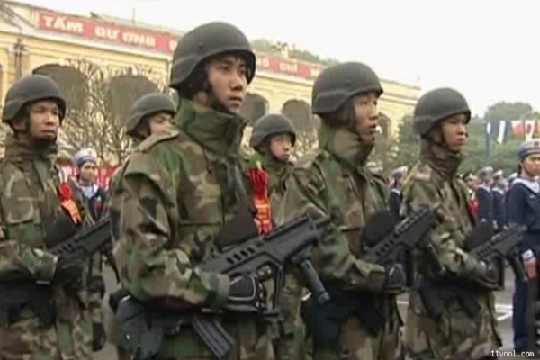 Cùng với đó lực lượng đặc công Việt Nam luôn là đơn vị được trang bị những khí tài chiến đấu hiện đại nhất...