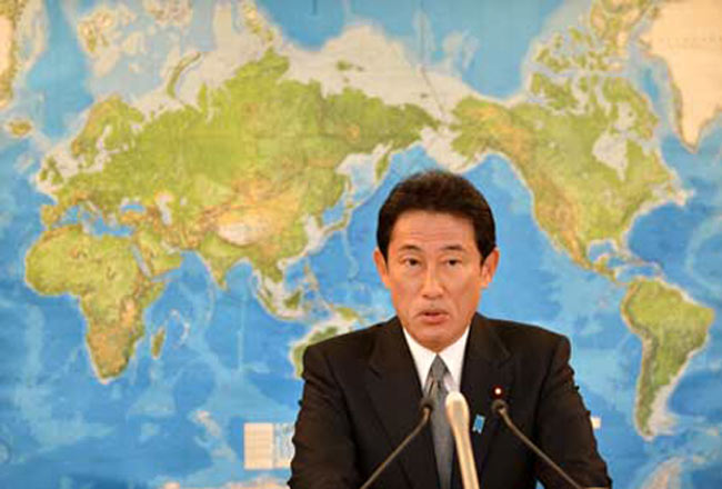 Tân ngoại trưởng Nhật Bản Fumio Kishida cho biết sẽ nỗ lực để cải thiện mối quan hệ với Trung Quốc, vốn sứt mẻ nghiêm trọng những tháng qua do tranh chấp một nhóm đảo trên biển Hoa Đông. Ông Kishida, người được xem như một 