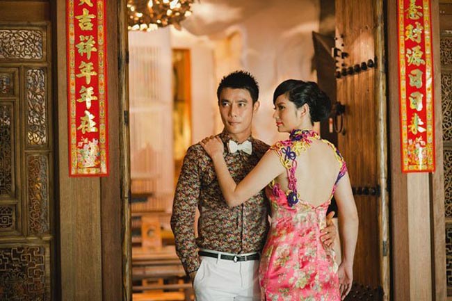 Sau đám cưới hoàng tráng được tổ chức ở Việt Nam vào tháng 7/2012, người hâm mộ mới bắt gặp vợ chồng Thúy   Vinh bên nhau có hai lần. 