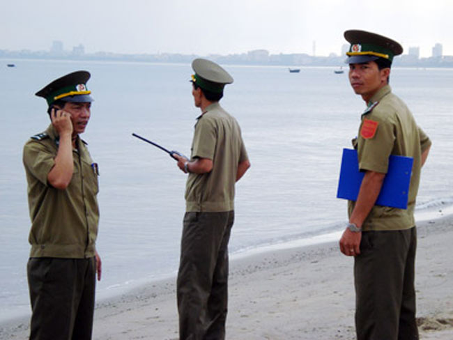 Tại Đà Nẵng, Bộ đội Biên phòng thành phố Đà Nẵng đã phát hiện hơn 4.500 lượt tàu thuyền nước ngoài vi phạm chủ quyền vùng biển Việt Nam (từ năm 2004 đến nay).