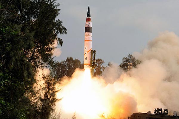   Người đứng đầu DRDO đã chúc mừng lực lượng vũ trang Ấn Độ và các nhân viên của DRDO cho thử nghiệm thành công này. 