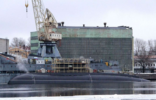  Theo các bình luận trên Airbase.ru, đây là tàu ngầm diesel-điện Project 636 Kilo thứ 2 được nhà máy Admiralty ở St. Petersburg hạ thủy cho đối tác Việt Nam.