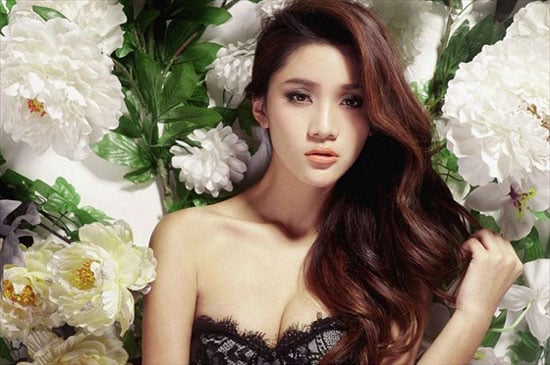 Cô là hoa khôi Học viện Hí kịch Bắc Kinh.
