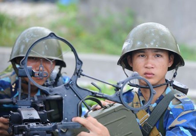 Các chiến sĩ tại đảo Sơn Ca tăng cường công tác huấn luyện, tuần tra và bảo vệ chủ quyền biên giới biển