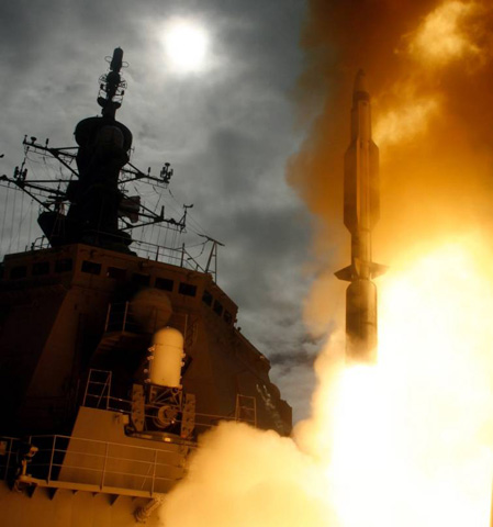 Tháng 12/2007, tàu khu trục tên lửa JDS Kongo (DDG-173) lần đầu bắn thử nghiệm thành công tên lửa đánh chặn tên lửa đạn đạo SM-3 block IA.