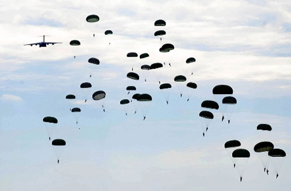 Tuần lễ nhảy dù của không quân Mỹ diễn ra tại Fort Bragg, Fayetteville ở Bắc Carolina.