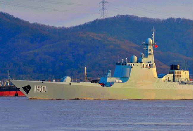 Tàu khu trục lớp 052C do Trung Quốc 