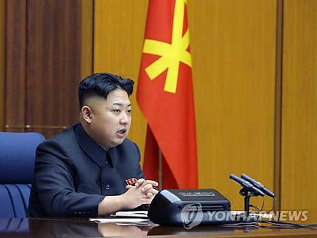 Báo cáo của Bộ Thống nhất Hàn Quốc còn cho biết, chiếc điện thoại thông minh cao cấp của HTC có thể được ông Kim Jong-un sử dụng để liên lạc với các   thành viên trong gia đình và các cán bộ cao cấp trong đảng Lao động Triều Tiên.