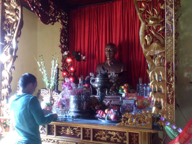  Khu tưởng niệm Chủ tịch Hồ Chí Minh trong khuôn viên đồn điền Chi Nê.