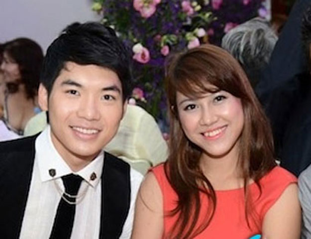   Được biết, cô gái đi cùng Trương Nam Thành không phải ai xa lạ mà chính là chị gái của Á hậu Hoàng My. Trước đó, cả hai từng không ít lần xuất hiện cùng nhau tại các sự kiện, thậm chí còn có ảnh hôn má khá tình cảm. 