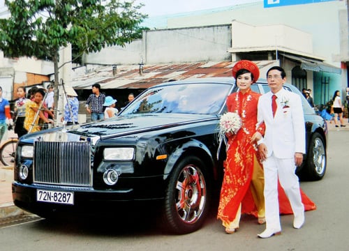 ... còn ông Lê Ân lên mạng nói ngây ngô để khoe cái gì?