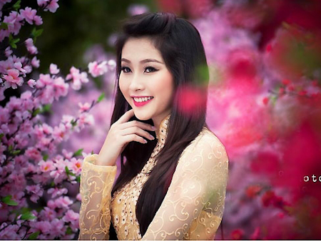    Hoa hậu Thu Thảo sẽ xuất hiện trao giải trong trao giải Lễ trao giải Cánh Diều 2012 sẽ được tổ chức vào 20h30 ngày 9/3.