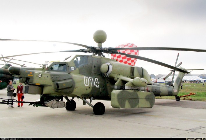 Trong những nhiệm vụ cụ thể, Mi-28 có thể thay thế vũ khí bằng các thùng nhiên liệu phụ cho tuần tra tầm xa hoặc pod điện tử gây nhiễu, trinh sát...