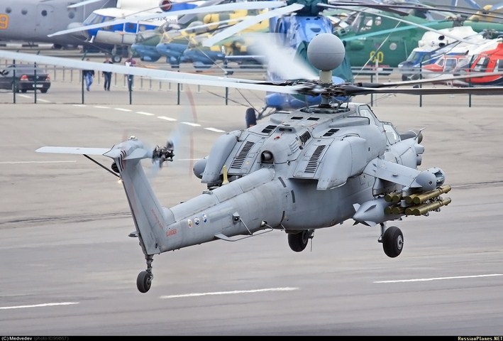 Hiện nay, một số trực thăng Mi-28 đặc biệt, Không quân Nga còn lắp cho nó một radar tìm kiếm mục tiêu sóng milimet đặt ngay trên đỉnh rotor chính, giống như radar ở trực thăng tấn công Apache của Mỹ