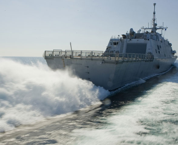 Trong thời gian triển khai tại châu Á – Thái Bình Dương, LSC-1 sẽ hợp tác với hải quân các nước đồng minh và hải quân các nước trong khu vực để đảm bảo an ninh hàng hải. Sau khi hoàn tất chuyến viếng thăm hai căn cứ quân sự viễn dương của Mỹ là Hawaii và Guam, LSC-1 sẽ tham dự triển lãm quốc phòng biển quốc tế Singapore và tham gia diễn tập “Huấn luyện và chuẩn bị chiến đấu liên hợp trên biển” Nam Á 2013.