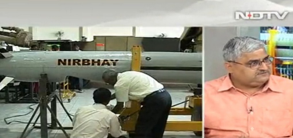 “Tên lửa được phóng lên từ một bệ phóng di động đặt trên bệ phóng ở trường thử tên lửa Chandipur, Odisha vào lúc 11h54 sáng (giờ địa phương)”, tuyên bố của Cơ quan Phát triển Quốc phòng (DRDO) của Ấn Độ cho biết.