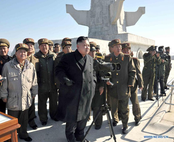 Trong khi đó, Telegraph ngày 14/3 đã tiết lộ nhà lãnh đạo Triều Tiên Kim Jong-un đã trở thành mục tiêu của một vụ ám sát hồi cuối năm ngoái. Nguồn tin từ giới tình báo Seoul dẫn lời những người Triều Tiên đào thoát sang Hàn Quốc trước thời điểm người đứng đầu Tổng cục Trinh sát nước này Kim Yong-chol bị giáng chức trong tháng 11 năm ngoái nói với tờ JoongAng Ilbo hôm 14/3 rằng vụ ám sát hụt diễn ra ngay tại trung tâm thủ đô Bình Nhưỡng.