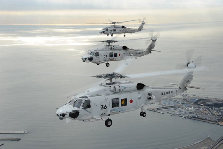 Mỗi đội tàu phòng vệ còn được trang bị thêm 10 trực thăng chống tàu ngầm. Theo Infornet