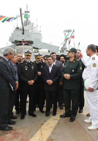  Ông ca ngợi việc chế tạo chiến hạm này là một thành tựu vĩ đại của nước cộng hòa Hồi giáo.
