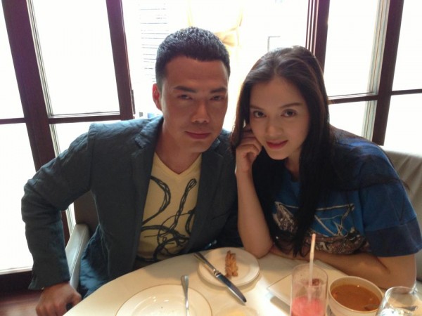 Lý Nhã Kỳ và Tạ Thiên Hoa